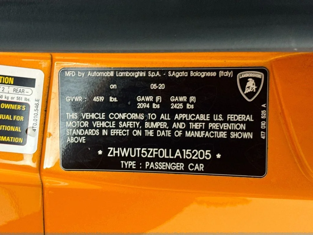 Used 2020 Arancio Borealis Pearl Lamborghini  image 32