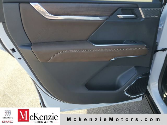 2026 GMC Acadia Denali Ultimate - Photo 24