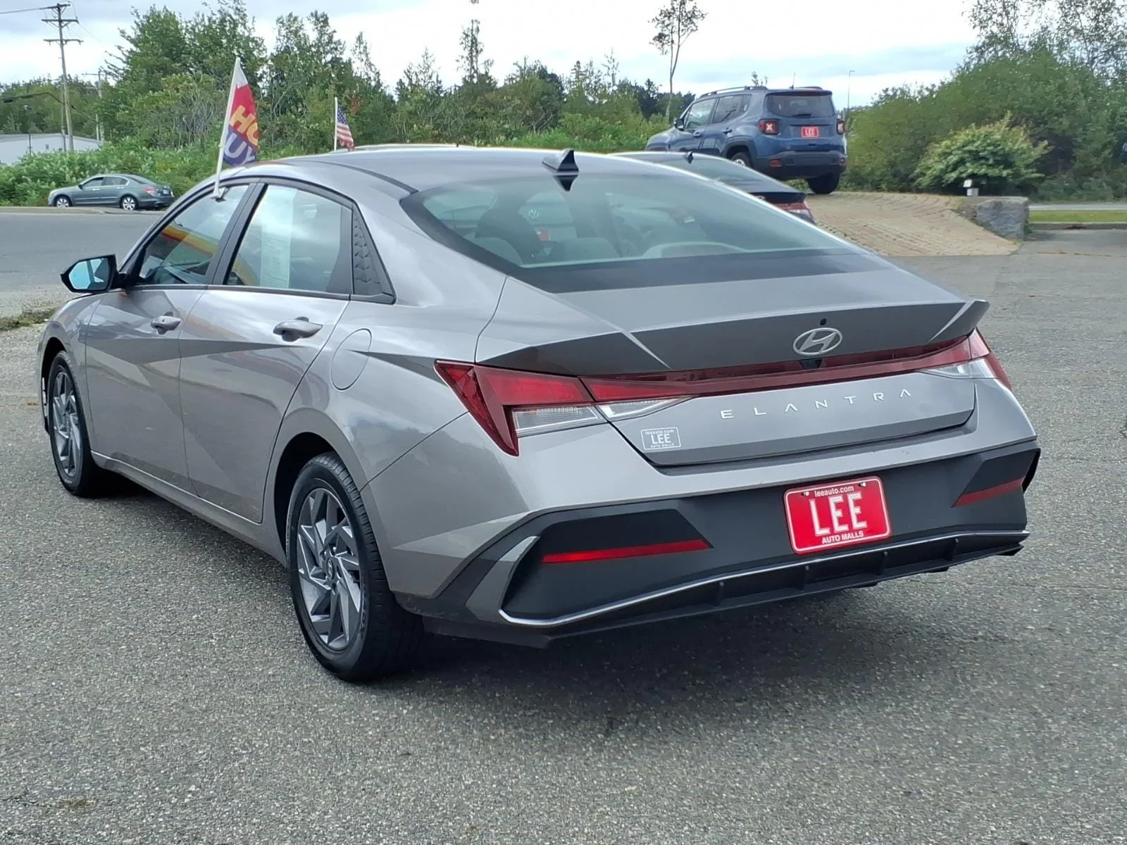 Used 2024 Fluid Metal Hyundai SEL image 6