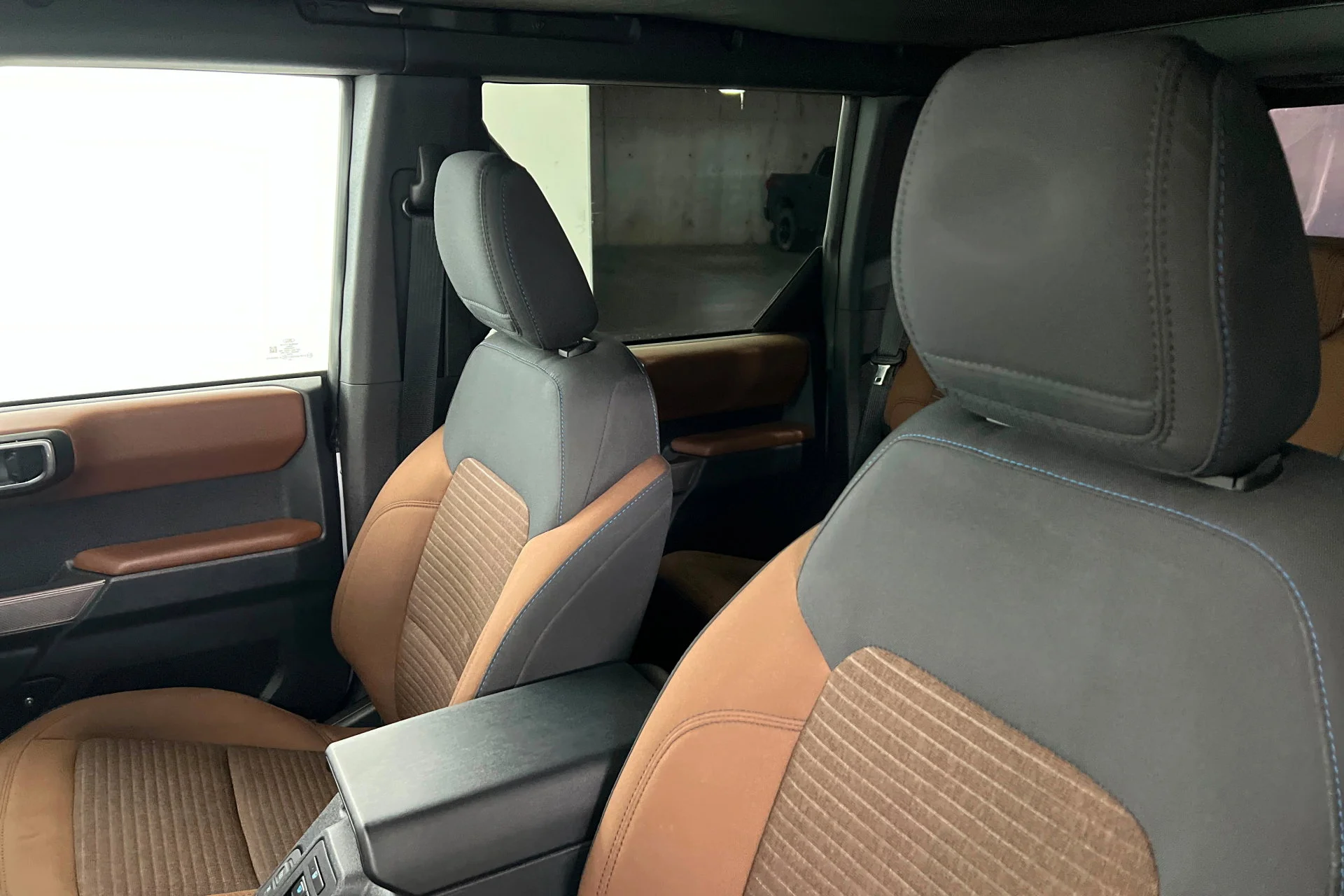 2023 Ford Bronco 4-Door Outer Banks - Photo 16