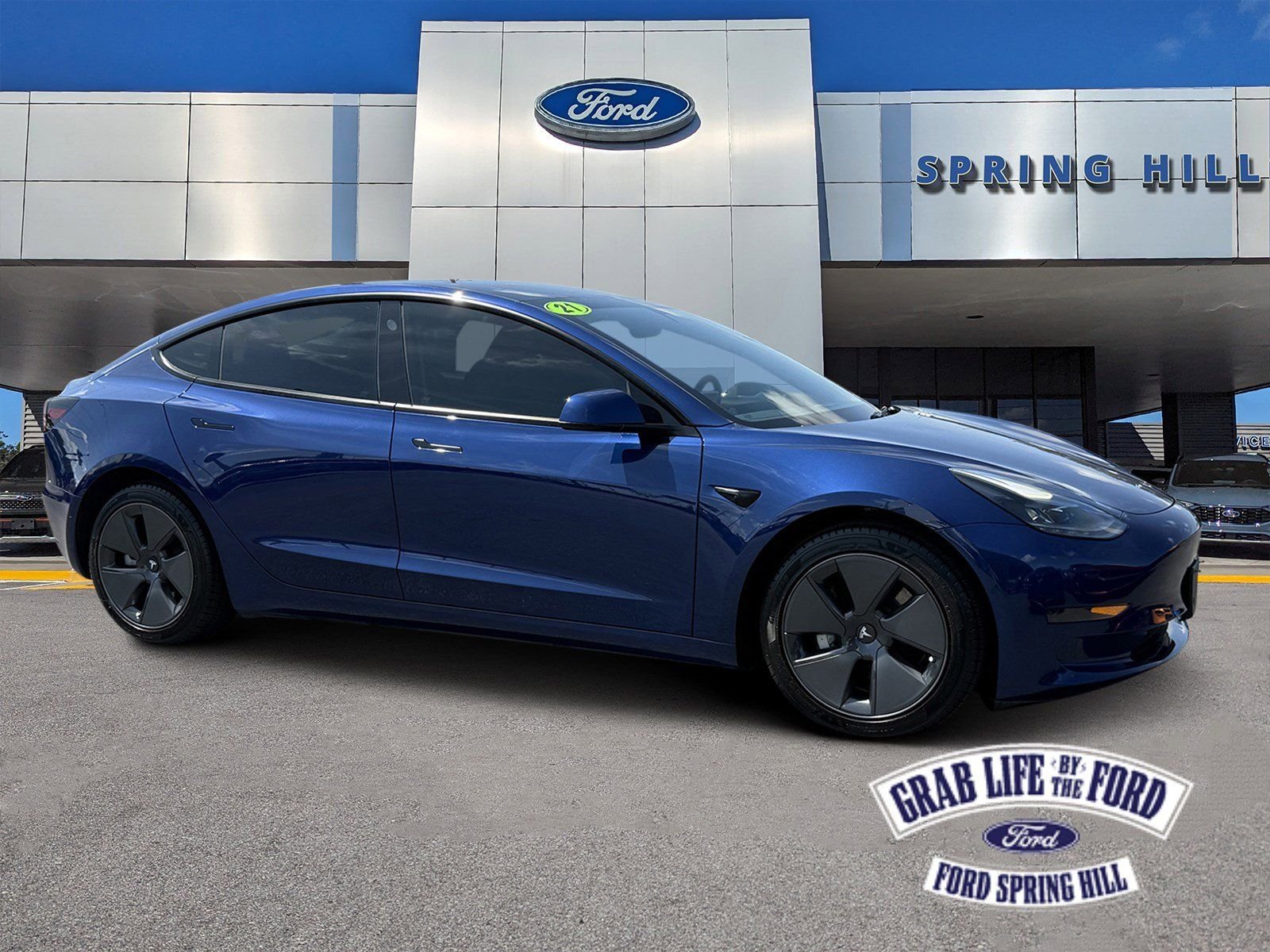 2021 Tesla Model 3 Standard Range Plus's photo