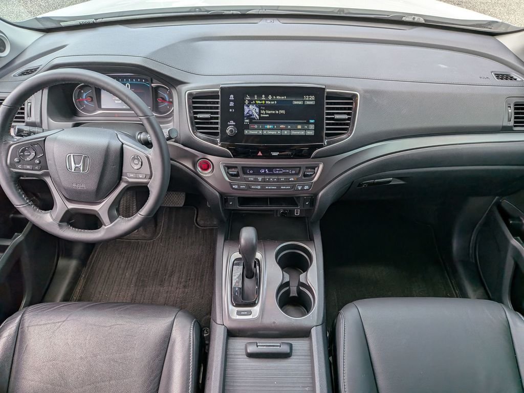 Used 2020 White Honda EX-L image 28