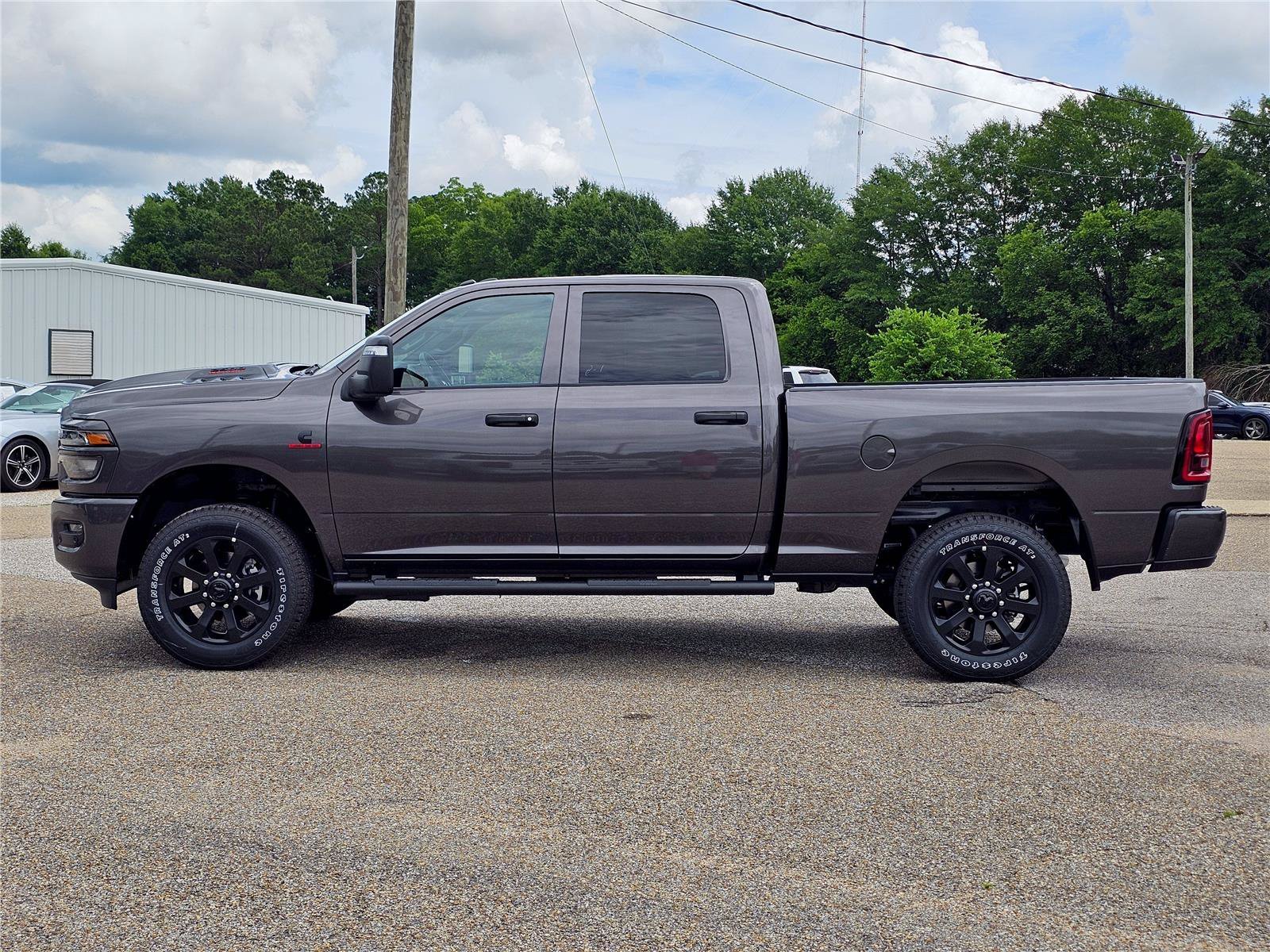New 2026 Granite Crystal Metallic Clear-Coat Exterior Paint RAM Black Express image 15
