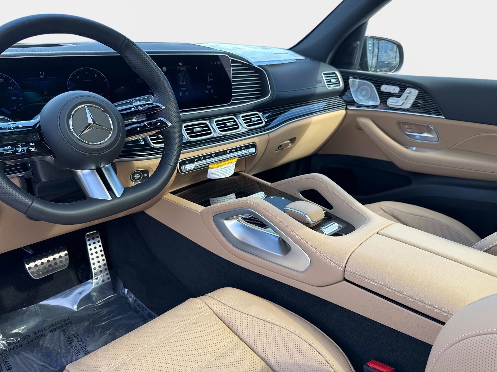New 2026 Black Mercedes-Benz 450 4MATIC® SUV image 15