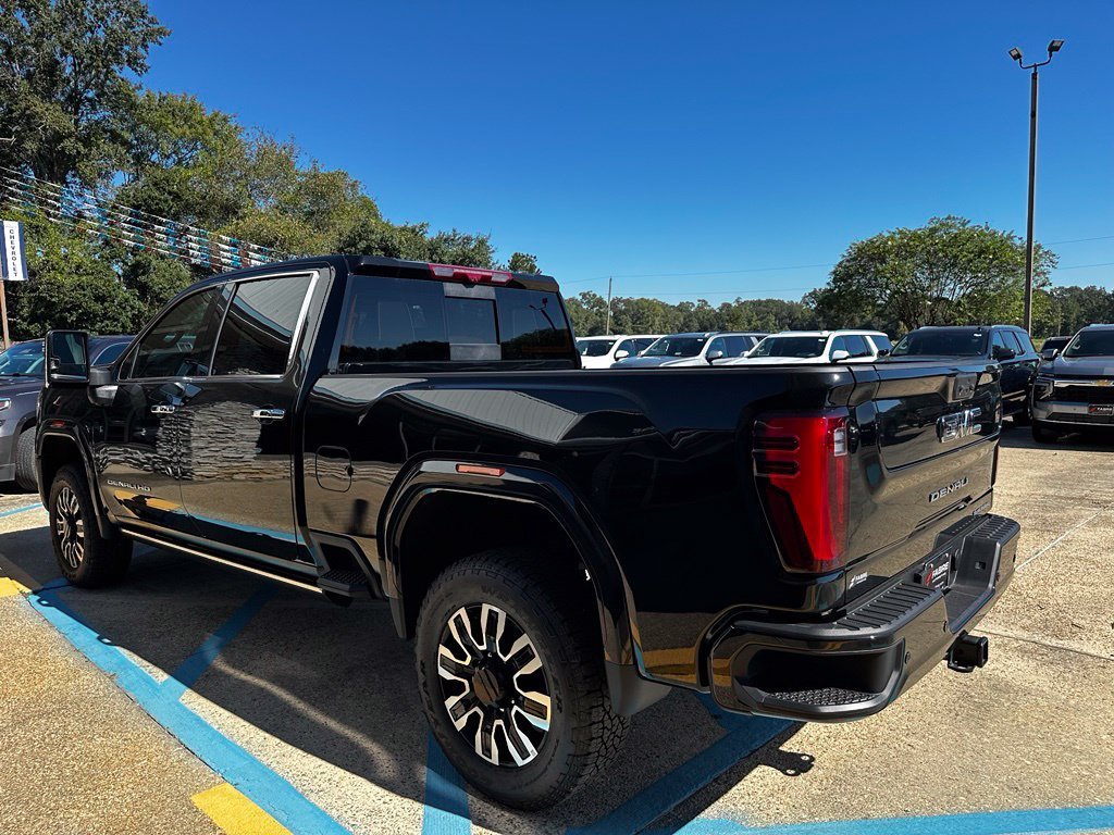 New 2026 Onyx Black GMC Denali Ultimate image 5