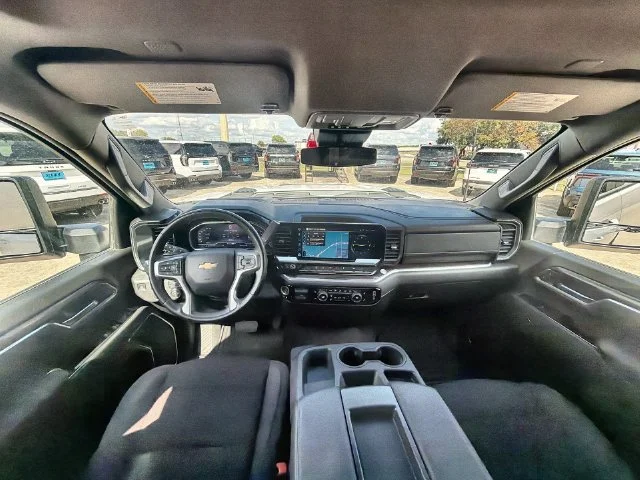 2025 Chevrolet Silverado 2500HD LT - Photo 19