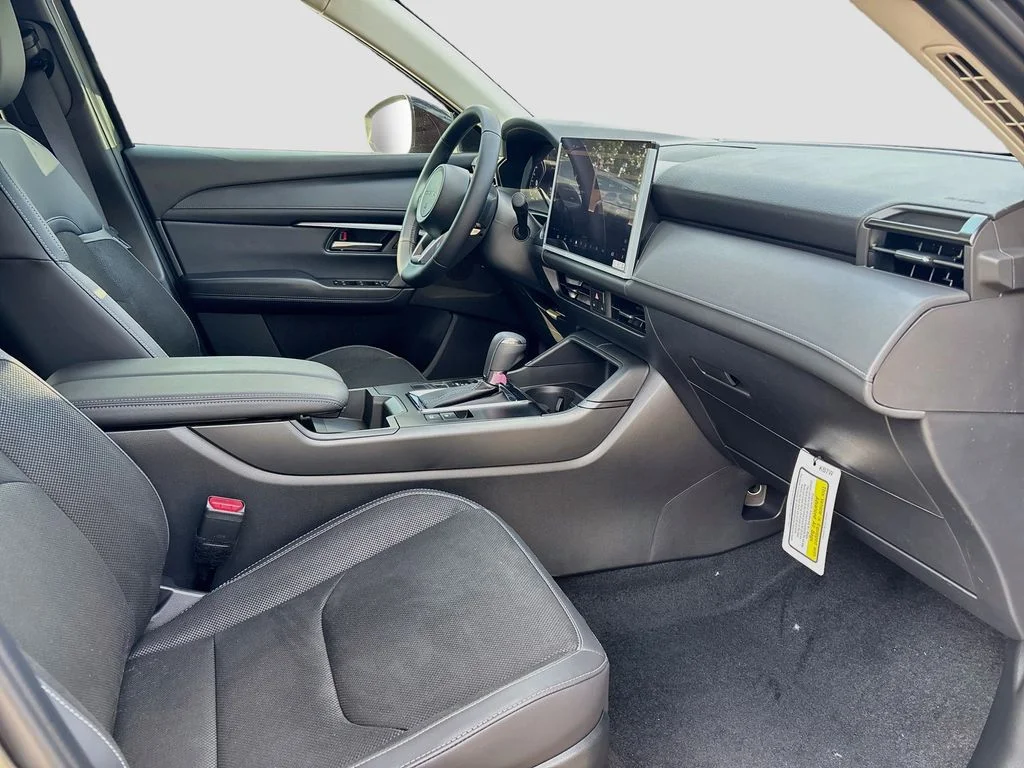 New 2026 Machine Gray Metallic Mazda 2.5 S Select AWD image 23