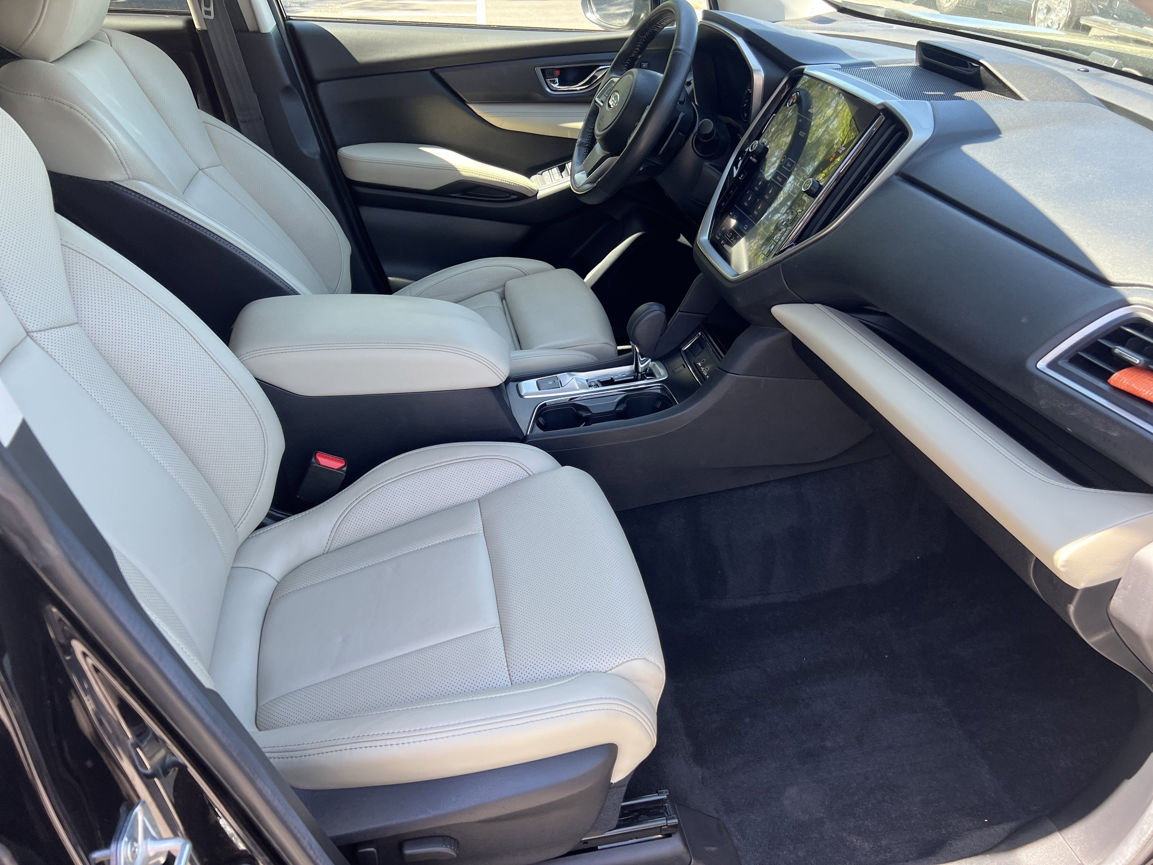 Used 2024 Crystal Black Pearl Subaru Limited image 17