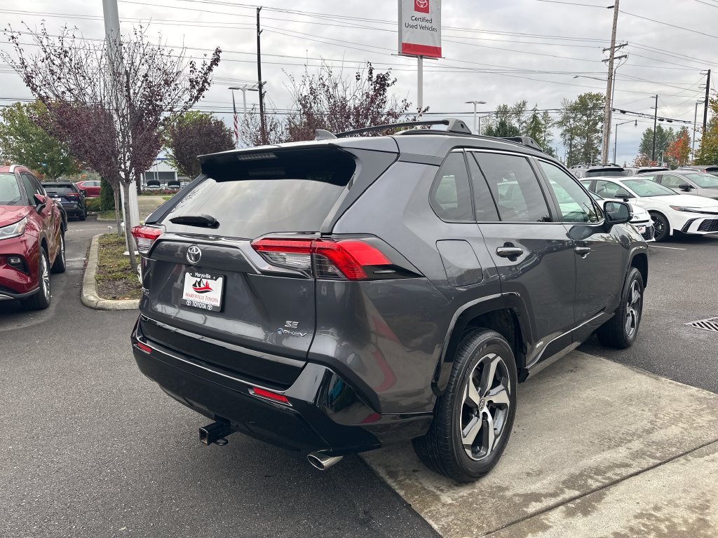Certified Used 2025 Magnetic Gray Metallic Toyota SE image 5