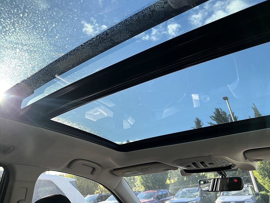 Used 2020 Magnetite Gray Metallic Subaru Limited image 19