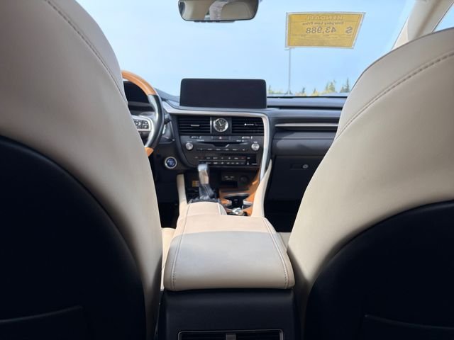 Used 2022 White Lexus 450h image 16