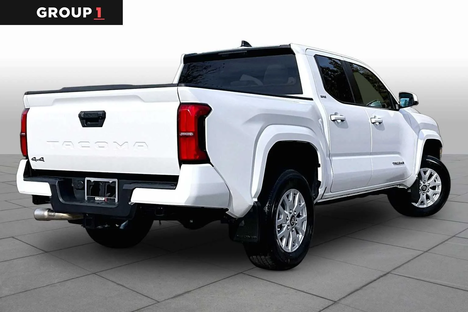 Certified Used 2025 Ice Cap Toyota SR5 image 12