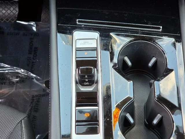 2024 Volkswagen Atlas SE w/Tech - Photo 28