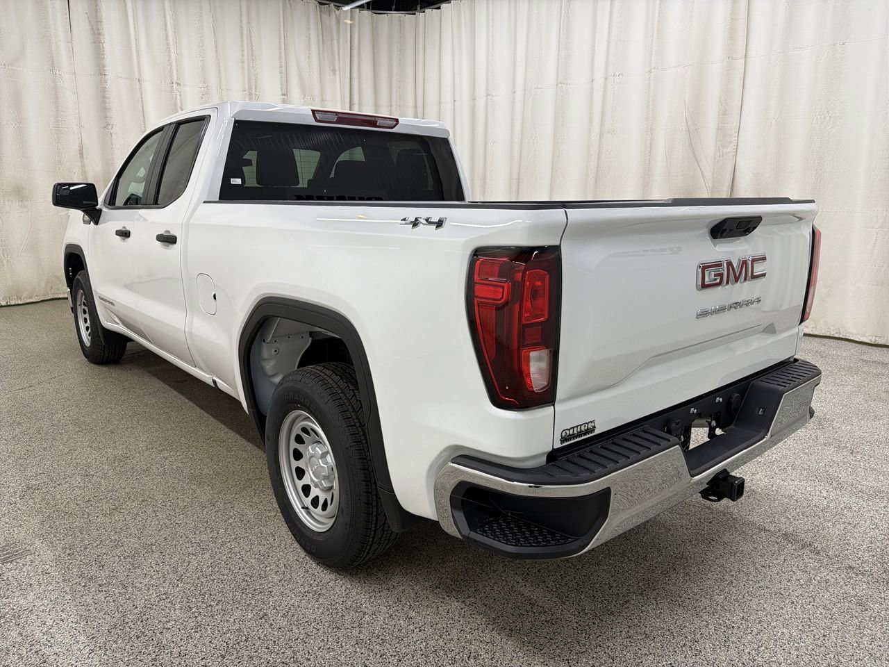 New 2026 Summit White GMC Pro image 9
