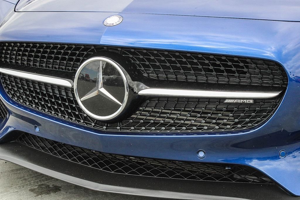 Used 2017 Brilliant Blue Mercedes-Benz Base image 6
