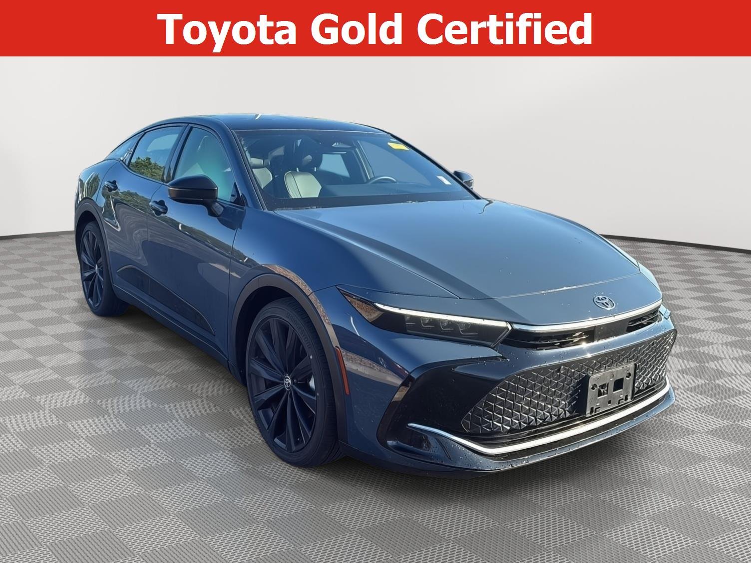 2025 Toyota Crown Nightshade AWD's photo