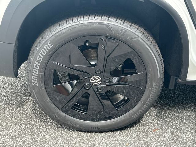 New 2026 White Volkswagen 1.5T SE image 18