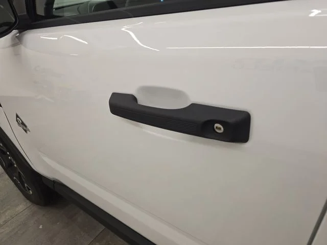 New 2026 Oxford White Ford Outer Banks® image 21