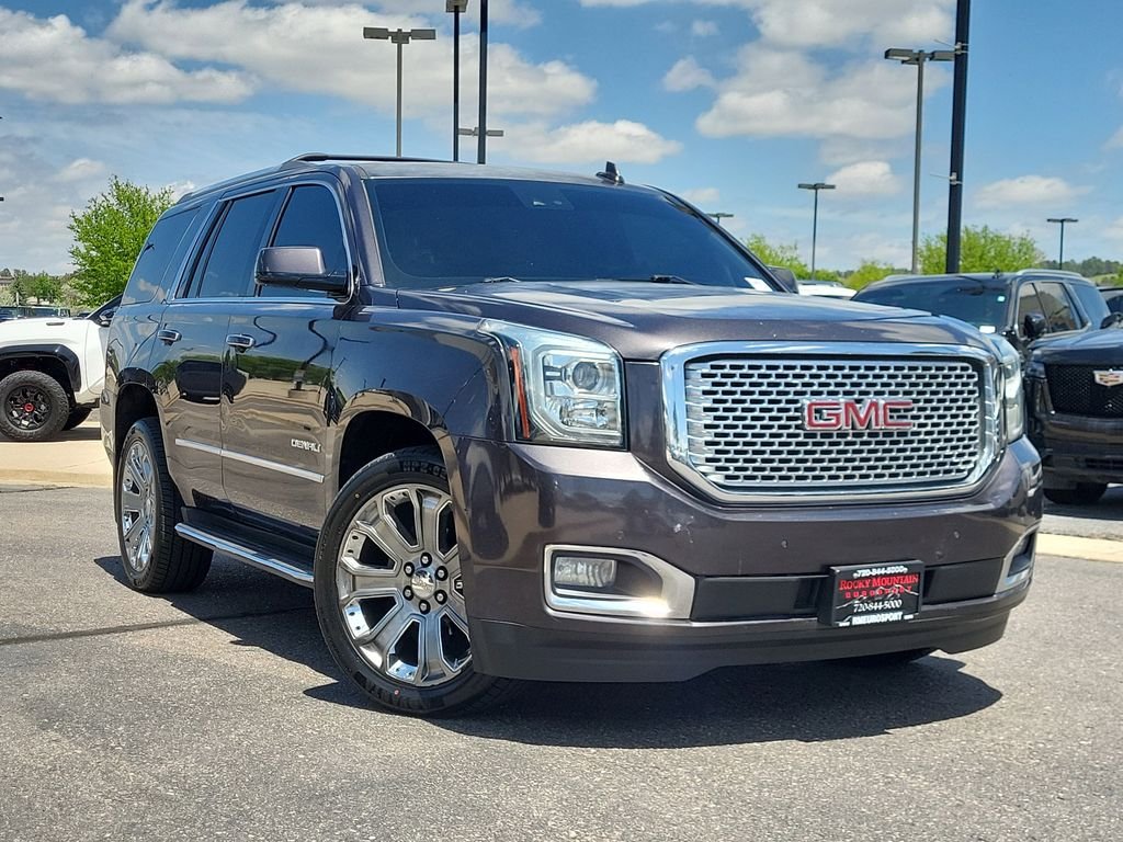 2016 GMC Yukon 4WD Denali's photo