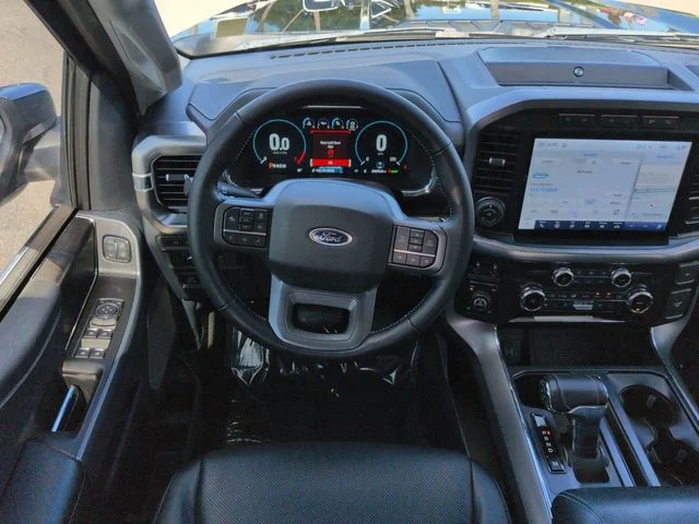 Used 2022 Blue Metallic Ford Lariat image 16