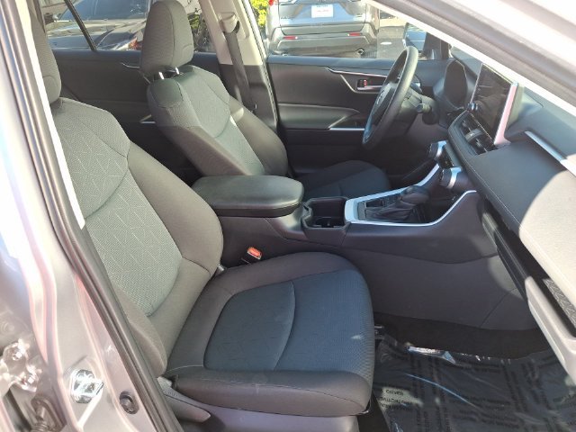 Used 2025 Silver Toyota XLE image 23