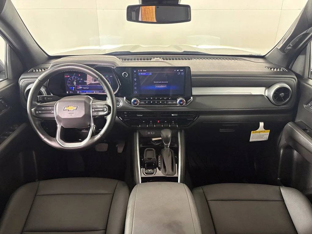 Used 2025 Gray Chevrolet LT image 47