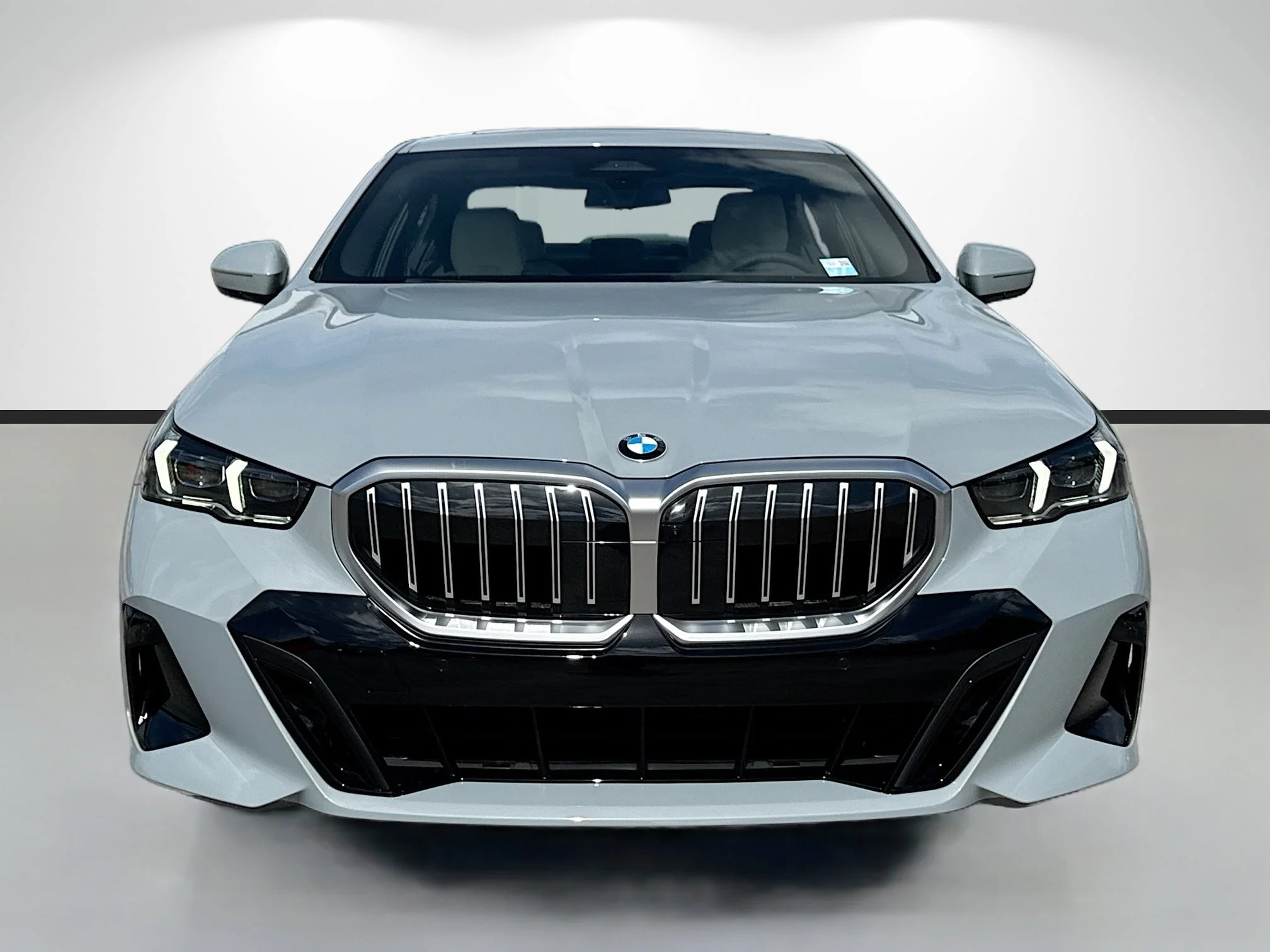 New 2027 Brooklyn Grey Metallic BMW 530i xDrive image 8
