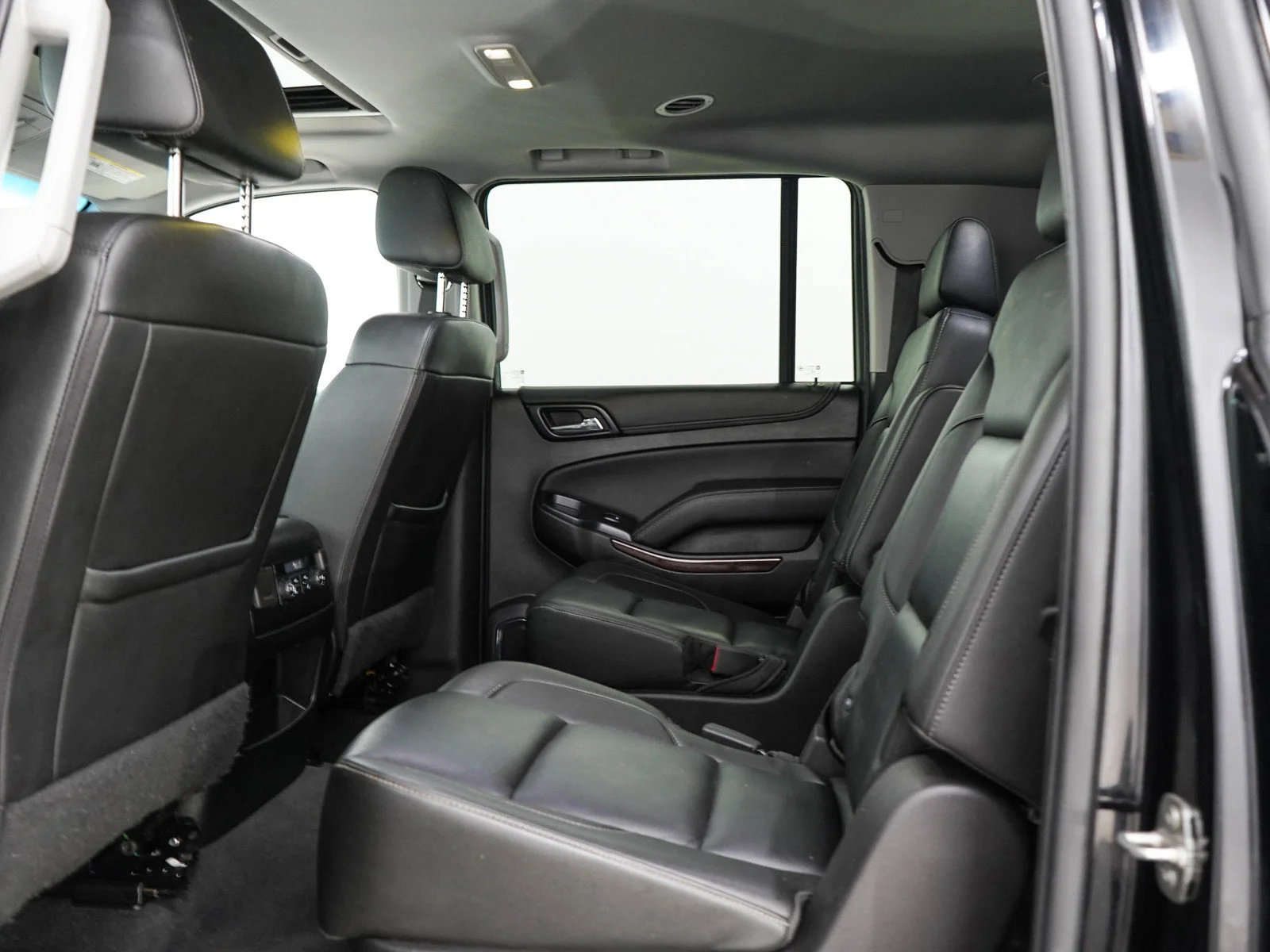 Used 2019 Onyx Black GMC SLT image 17