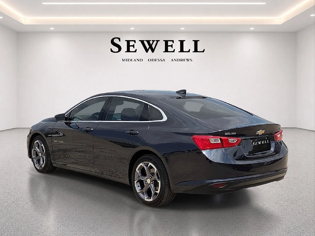 Used 2023 DARK ASH METALLIC Chevrolet LT image 3