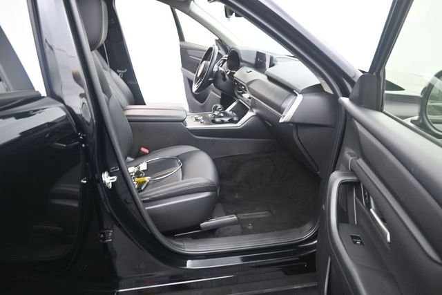 Used 2025 Black Mazda 3.3 Turbo Select image 16
