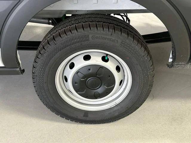New 2026 White Ford Base image 19