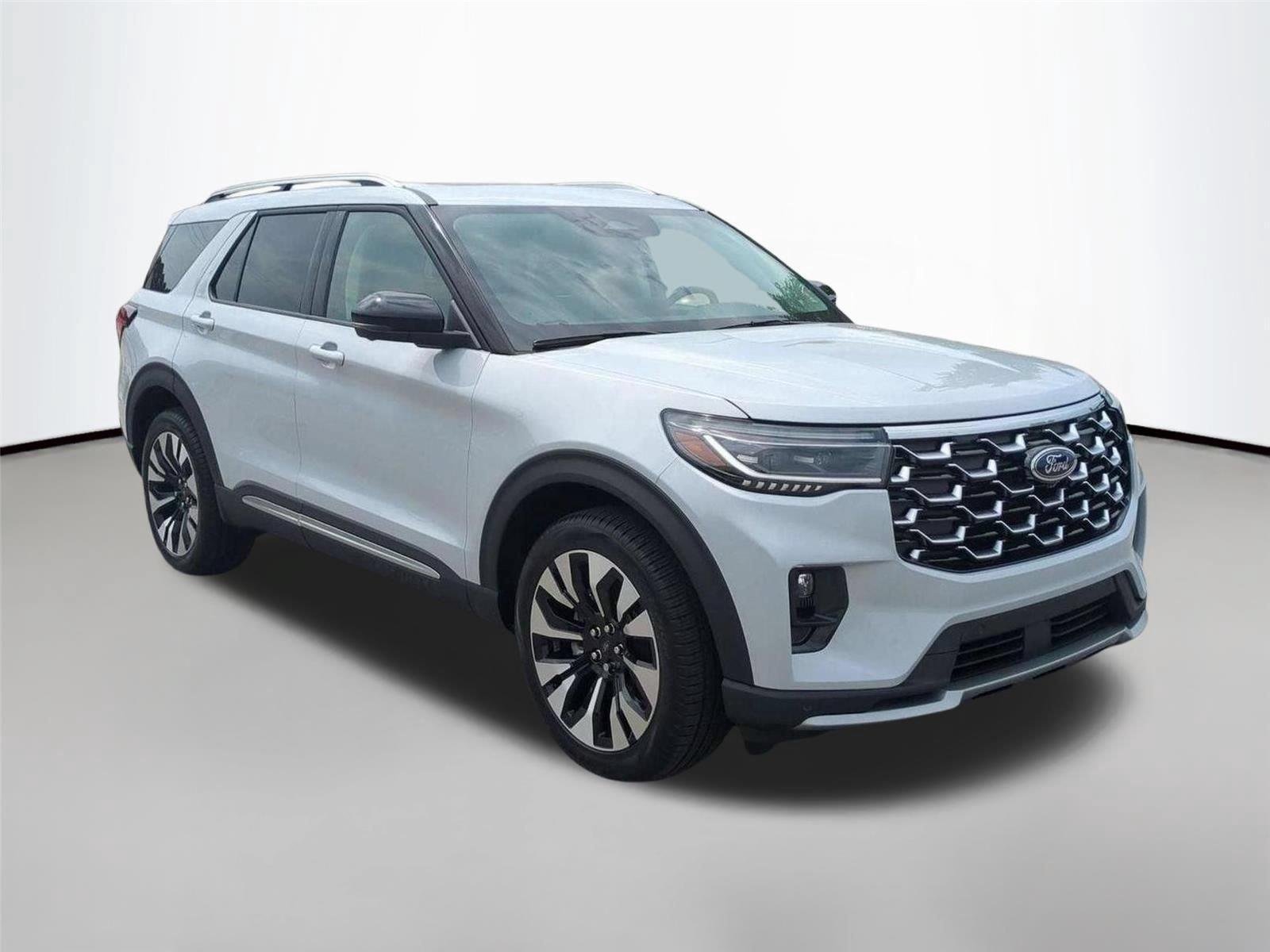 New 2026 Space White Metallic Ford Platinum™ image 7