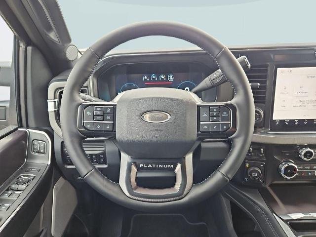 2026 Ford F-250 Super Duty Platinum - Photo 14