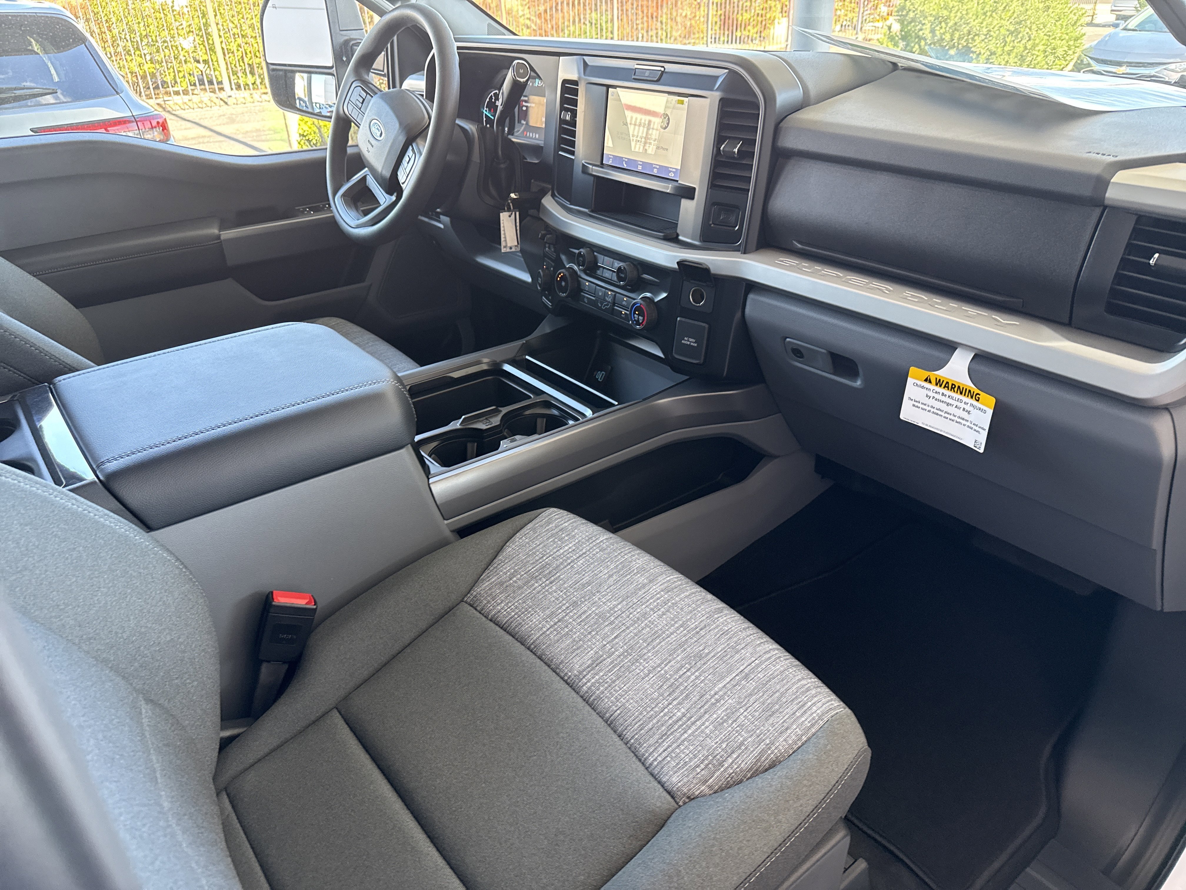 2026 Ford F-350 Super Duty XLT - Photo 15