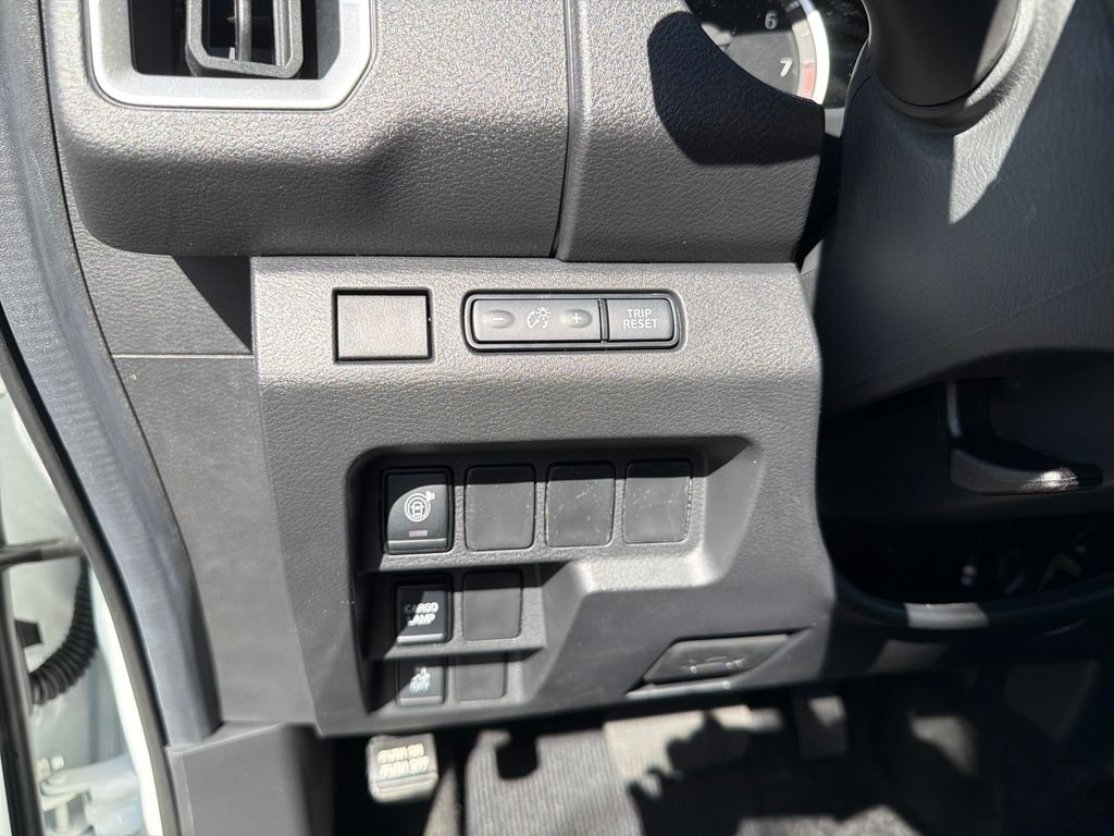 New 2026 Nissan Frontier SV 4D Crew Cab