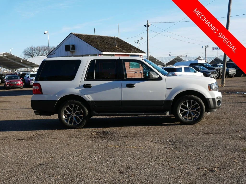 Used 2016 Ford Expedition XL with VIN 1FMJU1GT2GEF32275 for sale in White Bear Lake, Minnesota