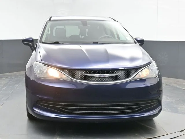 Used 2017 Blue Chrysler Touring image 2