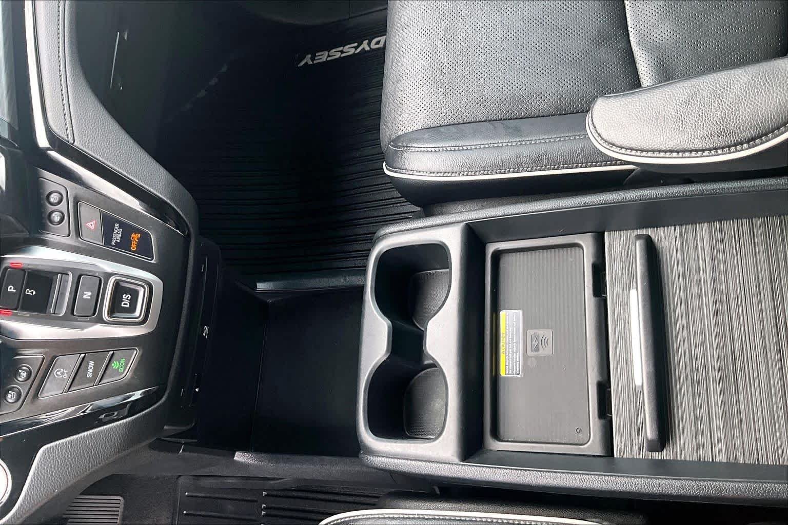 2023 Honda Odyssey Elite - Photo 17