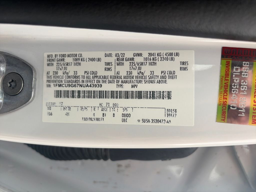 Used 2022 White Ford SE image 29