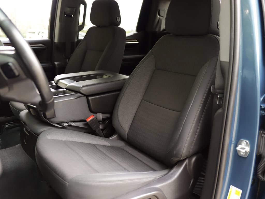 Used 2024 Lakeshore Blue Metallic Chevrolet LT (2FL) image 22