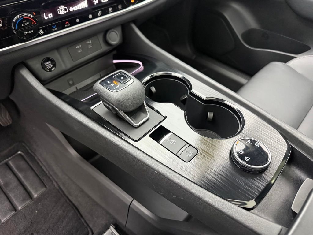 2024 Nissan Rogue SL - Photo 27