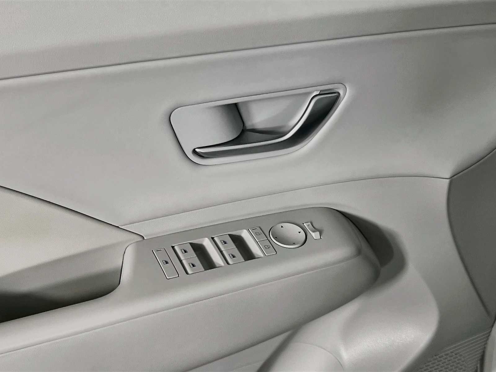 Used 2026 Atlas White Hyundai SEL Premium image 17