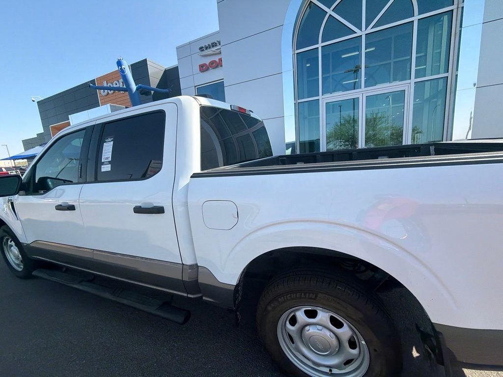 Used 2021 White Ford XLT image 21
