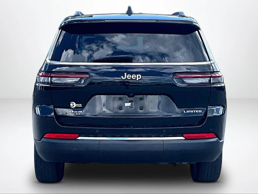 Used 2023 Black Jeep Limited image 5