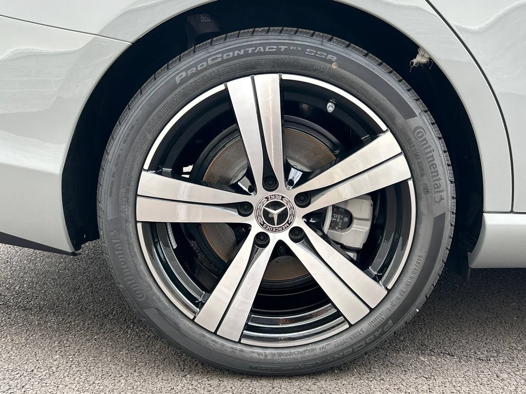 New 2026 MANUFAKTUR Alpine Grey Mercedes-Benz C 300 image 71