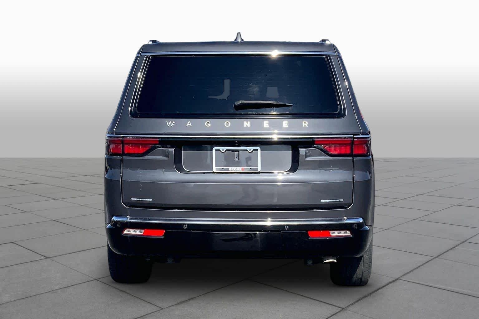 Used 2022 Baltic Gray Metallic Clearcoat Jeep Series III image 5