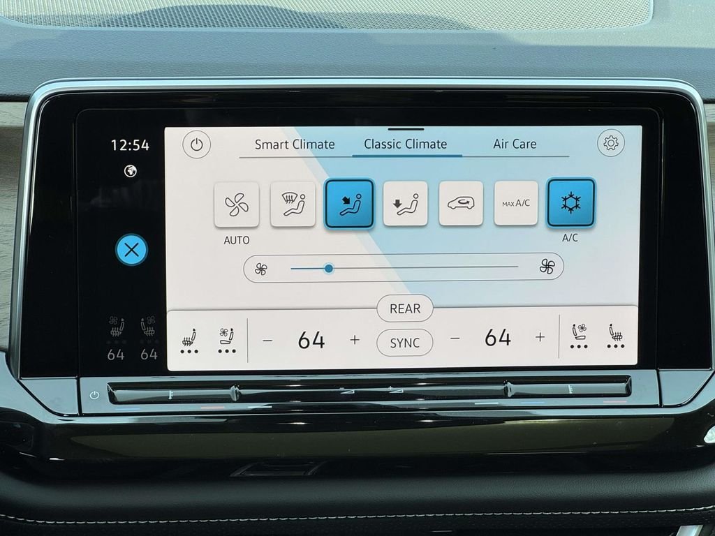 2026 Volkswagen Atlas SE w/Tech - Photo 20