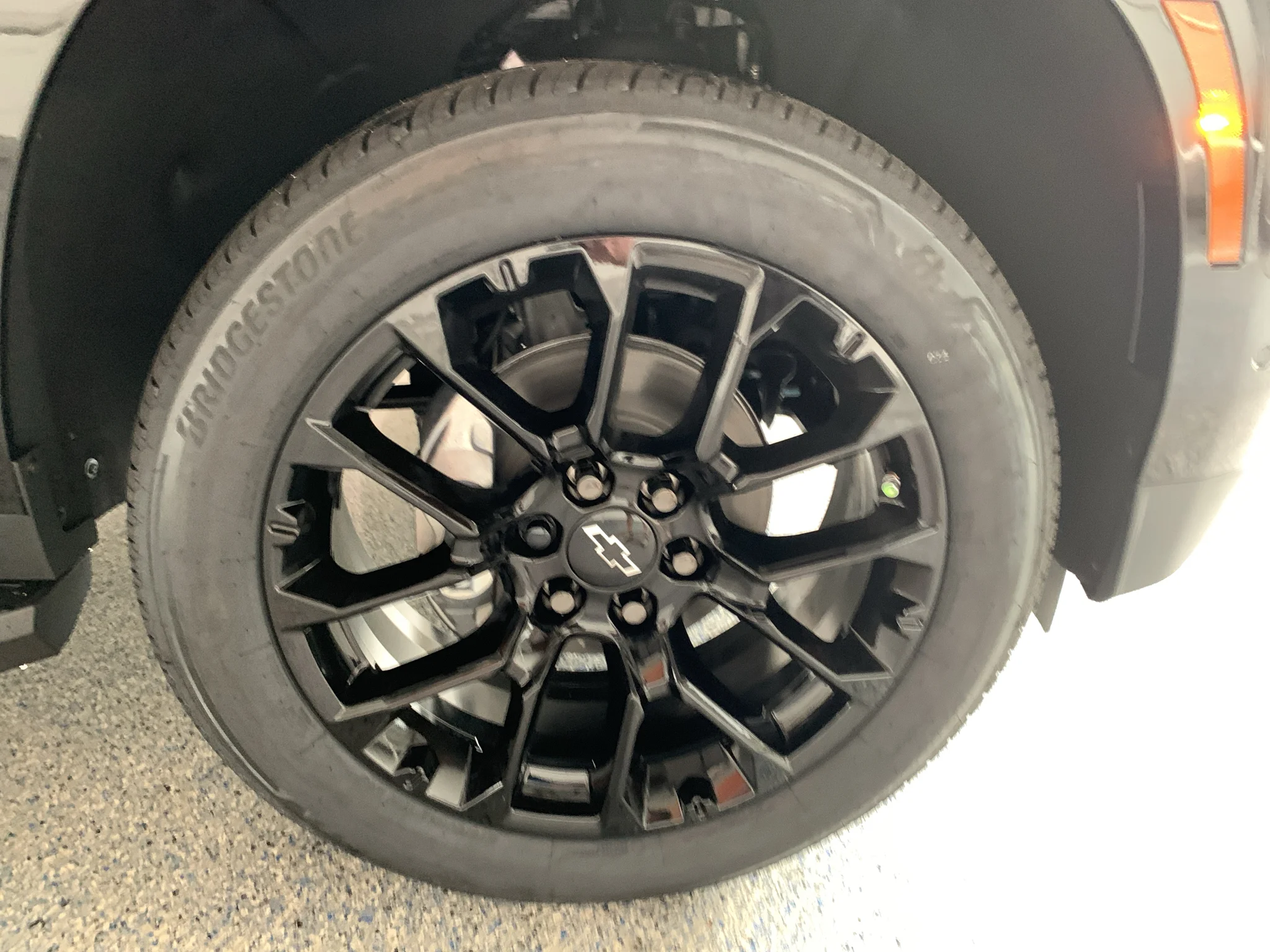 2027 Chevrolet Tahoe LS - Photo 36