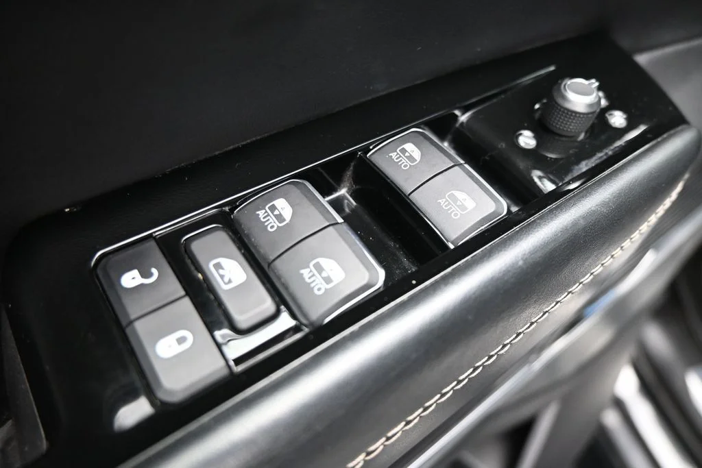Used 2022 Gray Jeep Series II image 11