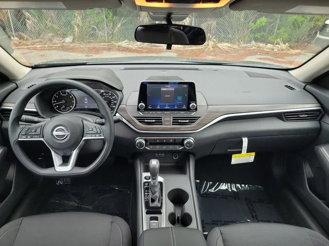 New 2026 Gray Nissan 2.5 SV image 7